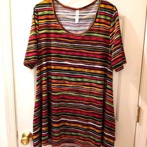 LuLaRoe Perfect T